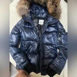 Sam kids blue metallic puffer jacket.